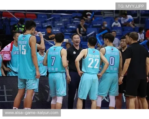 青岛队崭露头角，冲击季后赛“希望之光”！