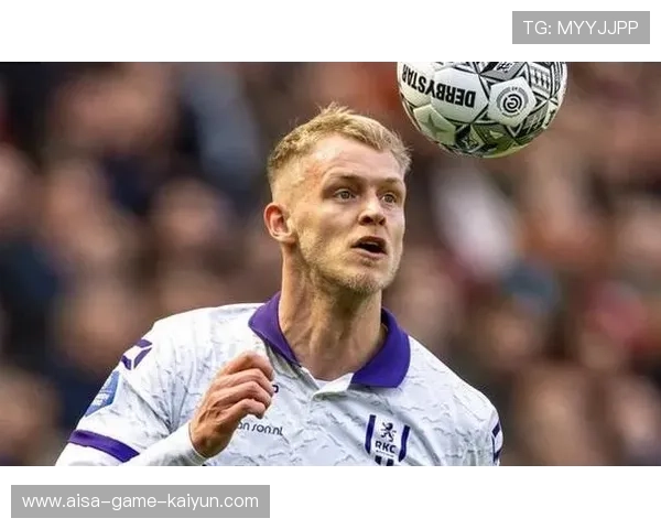 阿森纳压制对手难以出球，厄德高远射被扑